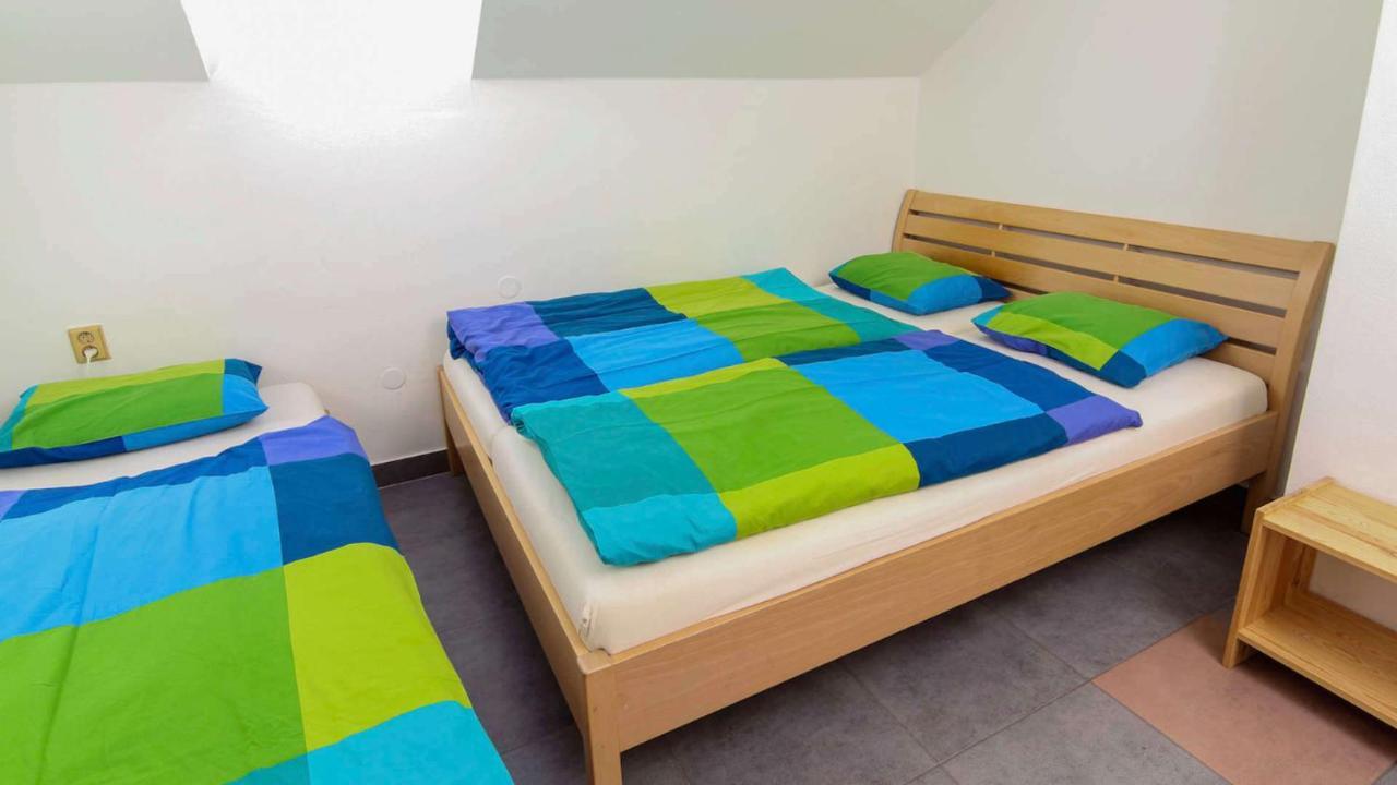 Apartman Cabernet Velke Pavlovice Exterior photo