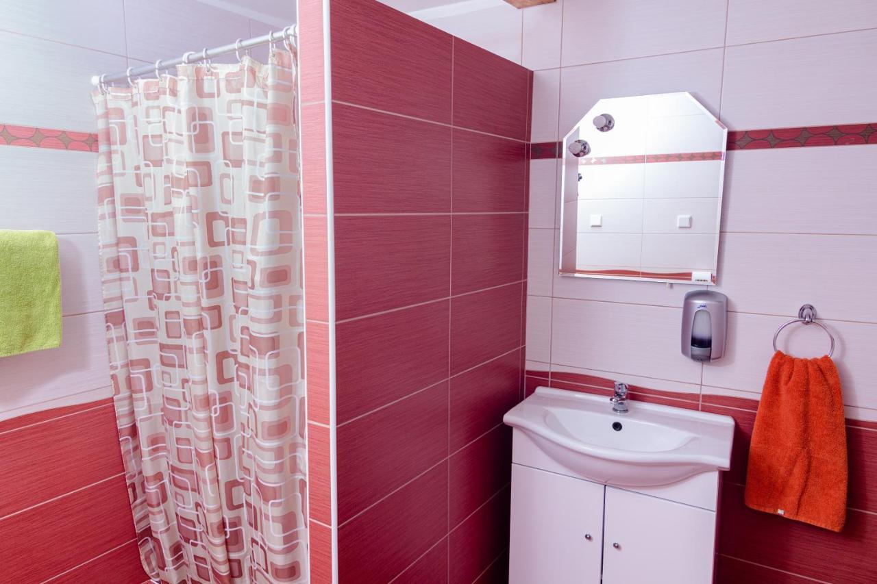 Apartman Cabernet Velke Pavlovice Exterior photo