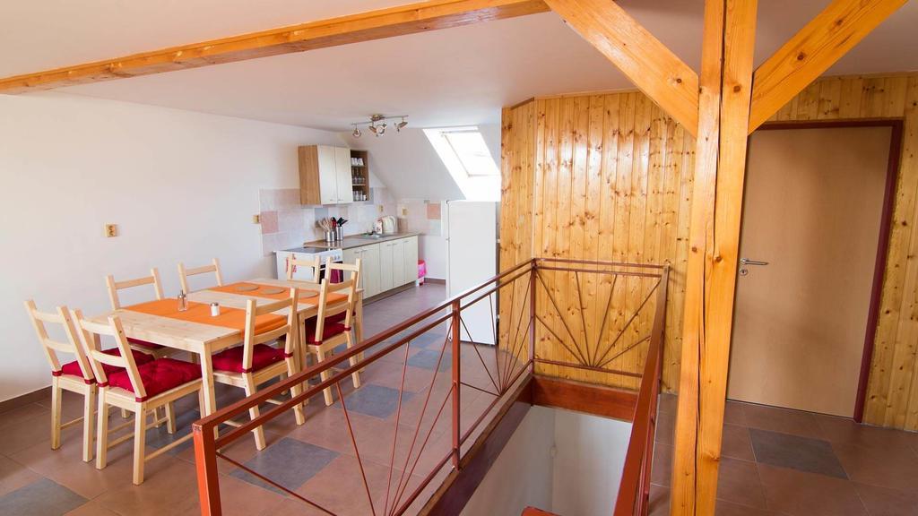 Apartman Cabernet Velke Pavlovice Room photo